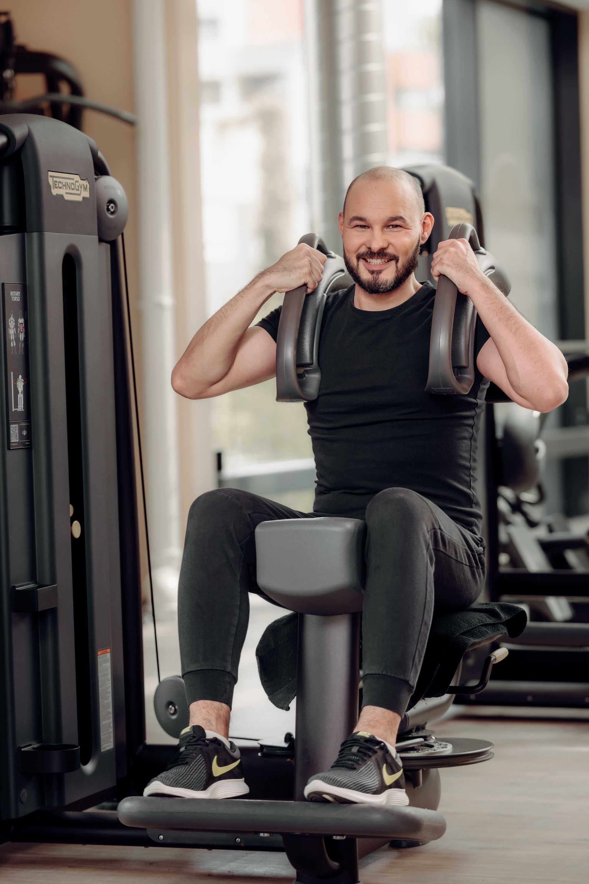 HappyFit Studio